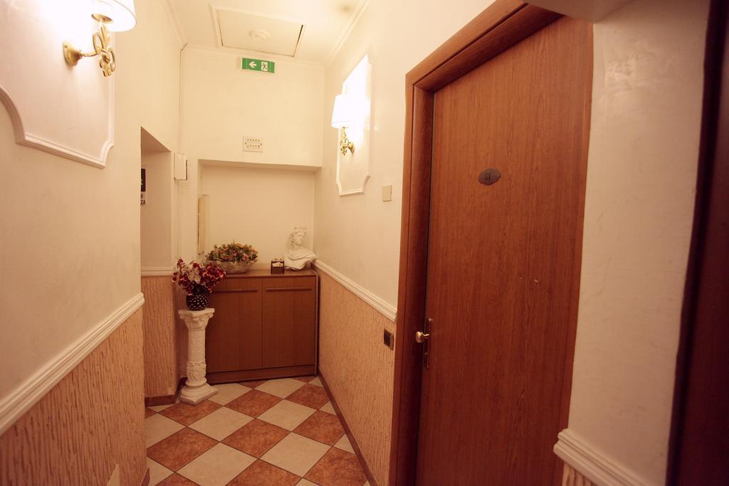 Hotel Hollywood Rome Extérieur photo