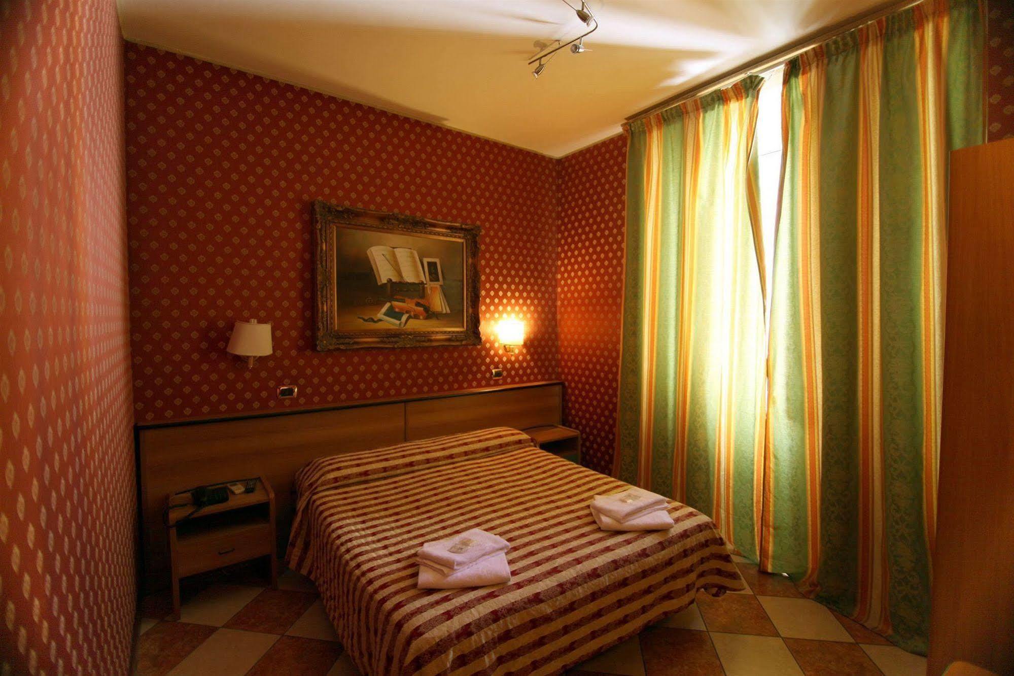 Hotel Hollywood Rome Extérieur photo
